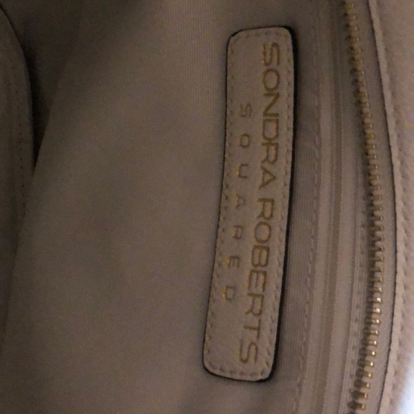 NWT Sondra Roberts white large handbag - Picture 7 of 7